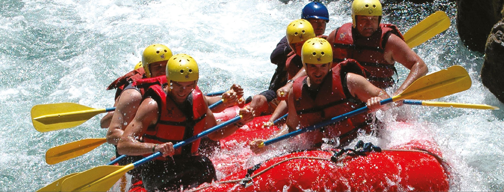 <strong>R�o Manso Inferior</strong><br />
La excursi�n de aventura m�s solicitada del verano para disfrutar en familia.